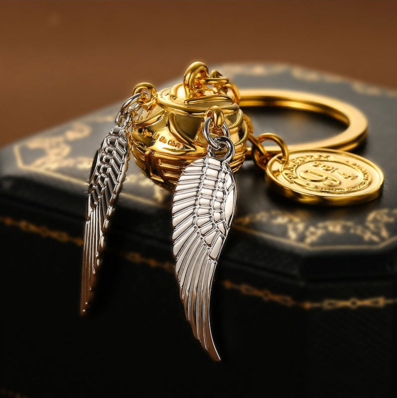 Golden snitch of key chain /Wonderfuu